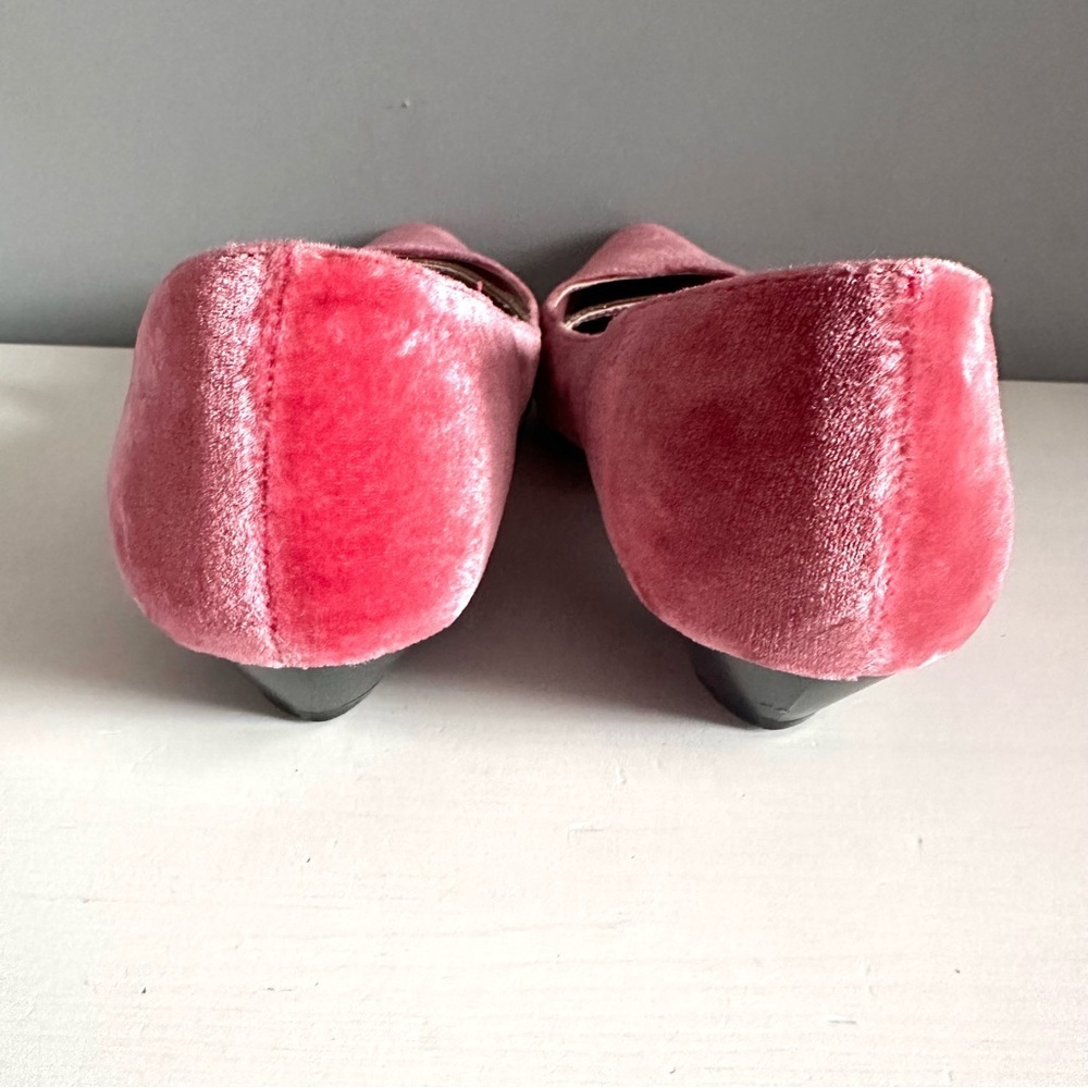 OLD NAVY - Women’s Pink Velvet Mary Jane Ballet Shoes Slippers Size 10 - Picture 6 of 14